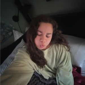 Meet your Posher, Gabriella